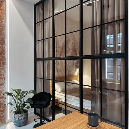 شقة Wolnosci9 Stylowy W Centrum Wroclawia Tuz Przy Nfm فروتسواف