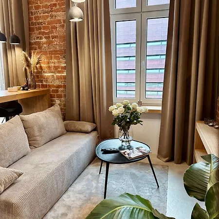 Wolnosci9 Stylowy W Centrum Wroclawia Tuz Przy Nfm